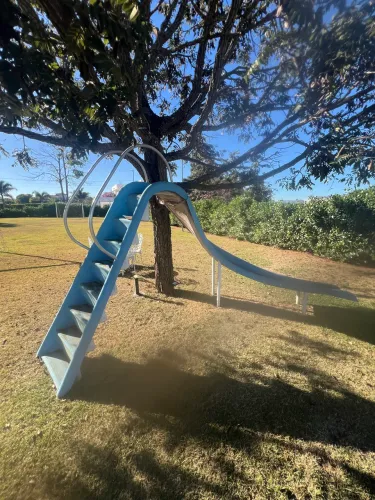 Escorregador de piscina