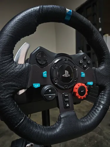Volante logitech g29 com suporte