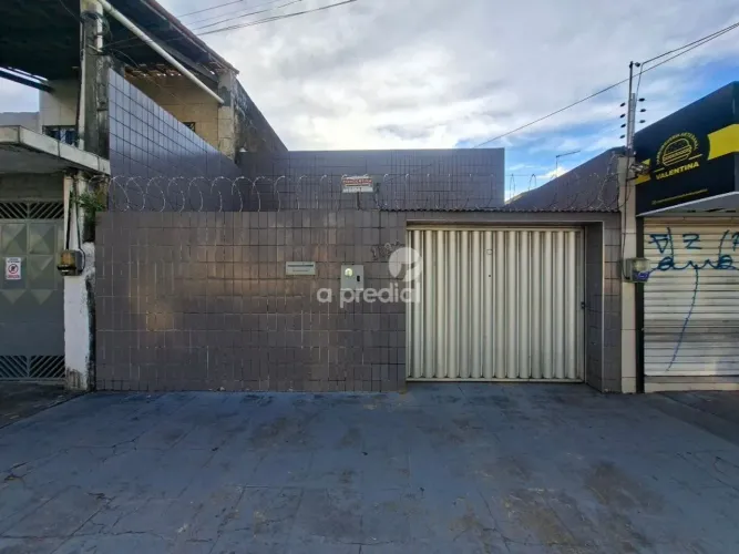 Casa residencial no bairro Henrique Jorge, em Fortaleza-ce!
