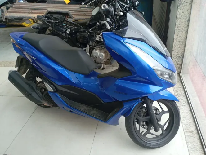 Vendo PCX 160 oportunidade pra vender hoje 