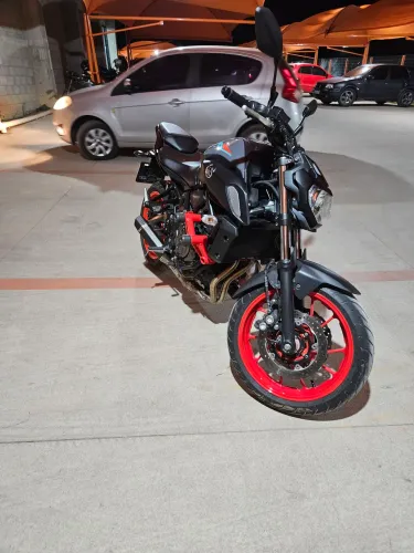 Yamaha MT-07 ABS - Impecável | Revisões em Concessionária | Muitos Acessórios
