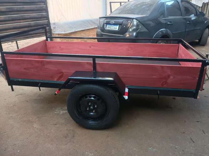 Carretinha engate reboque carrocinha fazendinha 