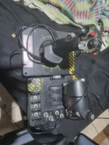X56 hotas manche perfeito estado