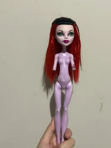 Sucata Operetta fusion monster high