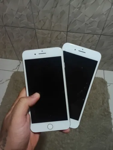 Iphones 7 e 8 plus para retirada de peças