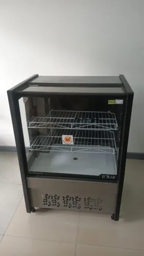 VITRINE REFRIGERADA PARA CONFEITARIA 80CM MARCA POLAR NOVA 