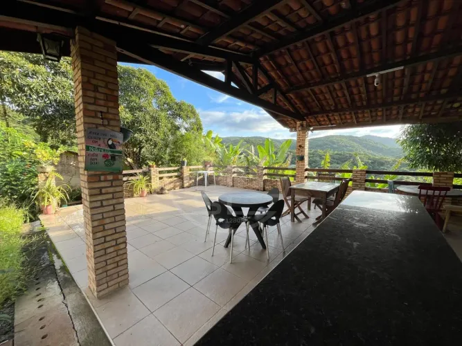 Casa para Venda em Pacoti, Centro, 5 dormitórios, 4 suítes, 4 banheiros, 4 vagas