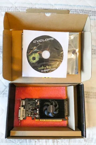 Placa de Video GT610 - 2GD3 - Perfeito estado