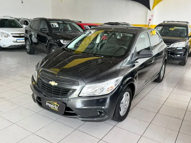 Chevrolet Onix JOY Hatch 1.0 8V Flex Mec. 4P 2017
