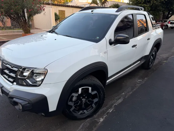 Renault Duster Oroch Outsider 1.3tce Flex Aut. 2023