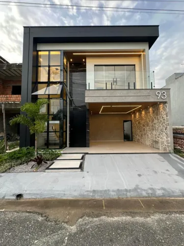 Casa à venda no Cond. Euroville, Br316 , 3 suítes, 180m2 por 1.4M