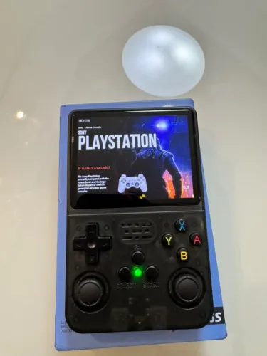 Console Portátil R36S Original - Excelente Estado