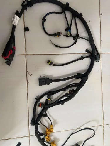 Vendo chicote de injeção original FIAT<br>Cód: 552273200 modelo : 327