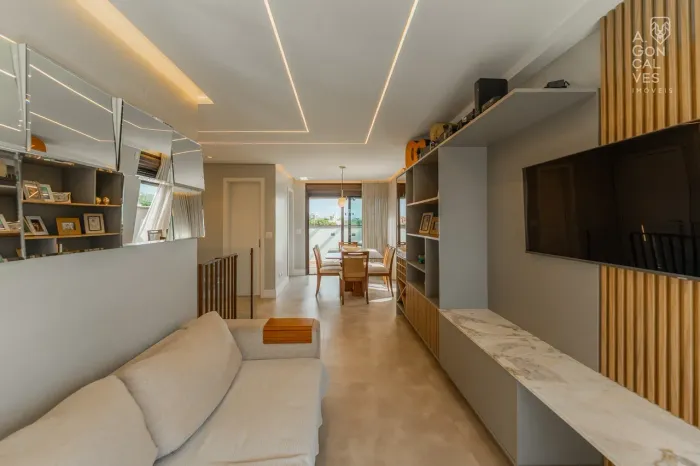 Cobertura Duplex no Ville Royale, 03 Quartos, 02 Vagas, Terraço, Vila Izabel, Curitiba