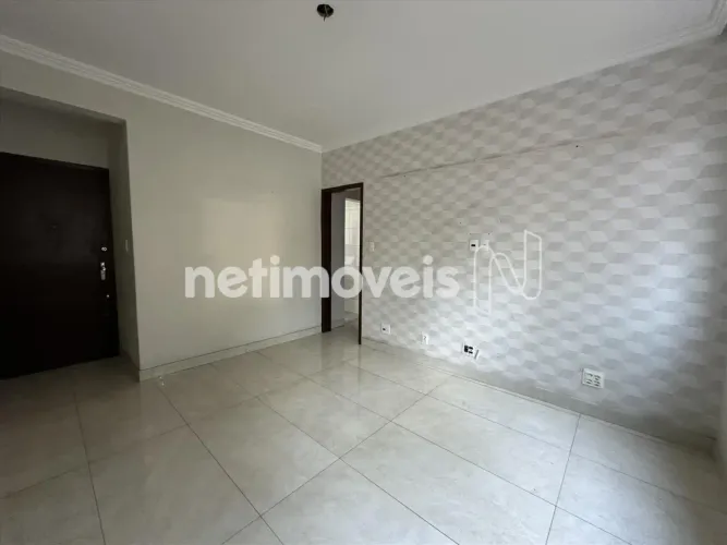 EXCELENTE APARTAMENTO DE 3 QUARTOS NO BAIRRO PADRE EUSTÁQUIO, 2 BANHEIROS, 1 VAGA COBERTA