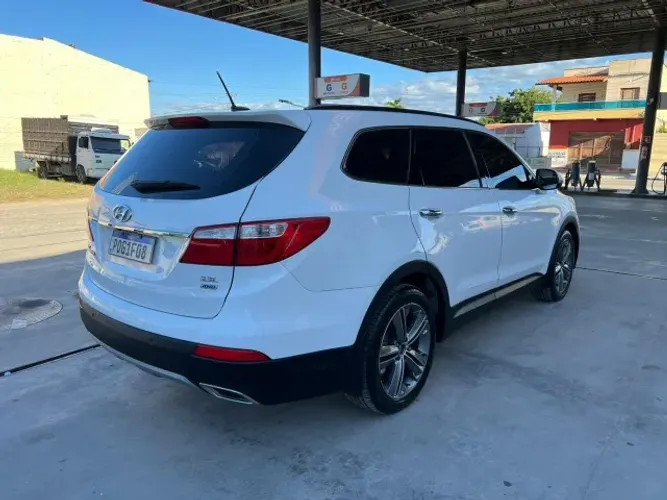 Hyundai Grand Santa Fe 3.3 V6 4X4 Tiptronic 2016