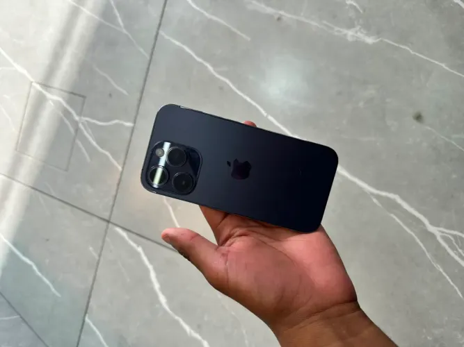Vendo iPhone 14 Pro 