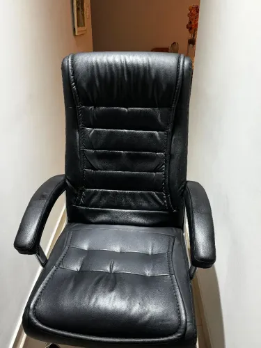Cadeira de Escritório- Molas ensacadas Presidente