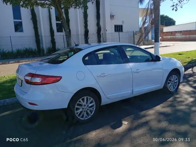 Renault Fluence Sed. Dyn. Plus 2.0 16V Flex Aut. 2016