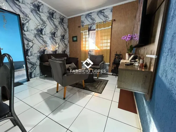 Casa com 2 dormitórios à venda, por R$ 340.000,00 - Jardim Santa Marina - Jacareí/SP