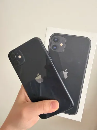 iPhone 11