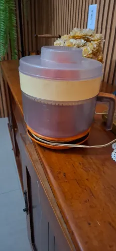 Espremedor laranja antigo