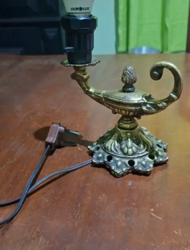Relicário luminária em bronze maciço funcionando