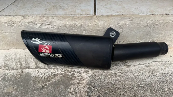 Escape Esportivo Disarsz Fibra de Carbono Universal Ninja CB Fazer XRE