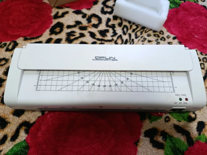 Plastificador e laminador
