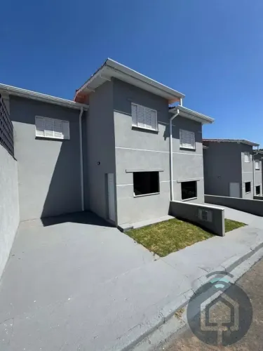 Casa em condomínio para aluguel, Vila Santo Antônio, São Roque