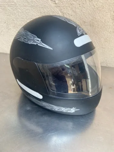 Capacete