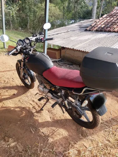Titan 150 es