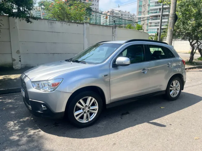 Mitsubishi ASX 2.0 16V 4X4 160cv Aut. 2011
