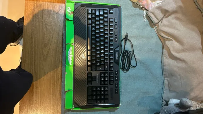 Teclado Desert Eagle