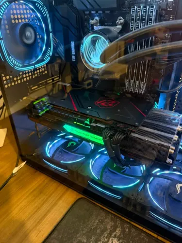 Placa de Vídeo AMD RX 6800 Asrock Phantom Gaming D 16G OC