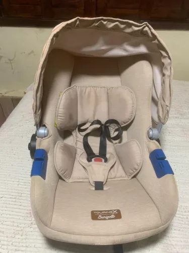 Bebê conforto da touringX burigotto