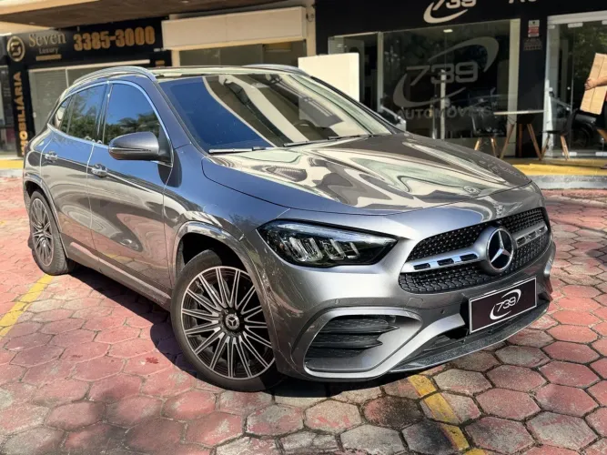 Mercedes-Benz GLA 200 Vis. Black ED. 1.6 TB 16V Aut. 2025