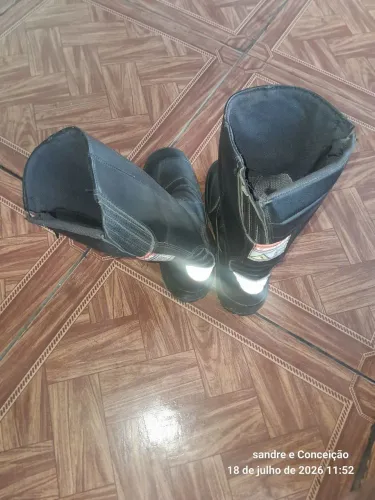 Bota viçosa 41/42