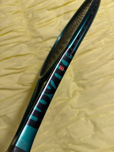 Wilson Blade V9 18x20 305g