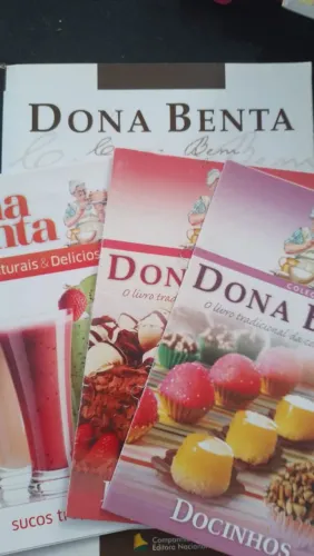 Livro de culinária Dona Benta