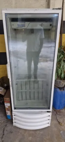 ? VENDO EXPOSITOR REFRIGERADO METALFRIO ?