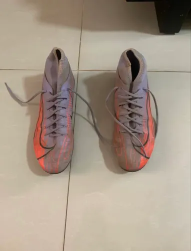 Chuteira Nike original 