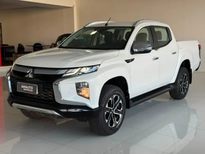 Mitsubishi TRITON HPE-S 2.4 CD 4X4 TB Diesel Aut. 2025