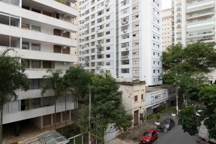 Vendo Apartamento reformado na Rua Pernambuco no Edificio Palladium em Higienópolis