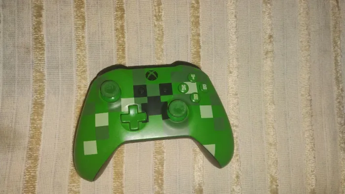 Controle Xbox one edição Minecraft 