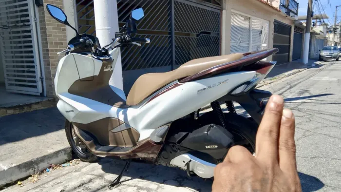 Honda PCX DLX