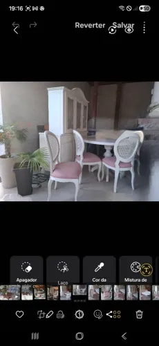 Maravilhoso jogo mesa, cadeiras e cristaleira estilo provençal