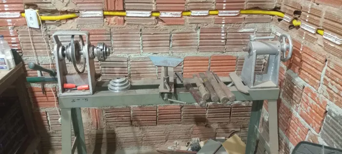 Torno de madeira