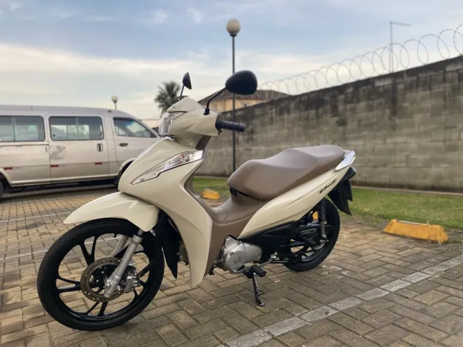 Honda Biz 125 EX/ 125 EX Flex 2024