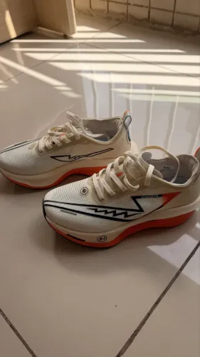 Tênis corrida Chunta SN
